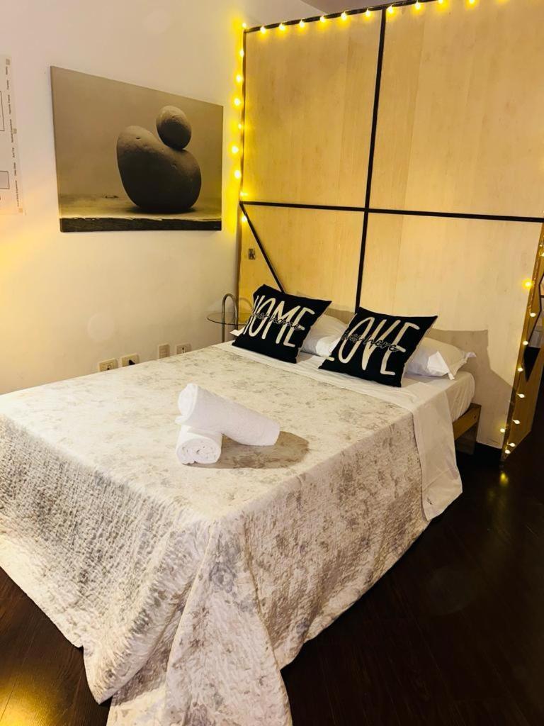 Easy Room Italy Prada Milan Luaran gambar